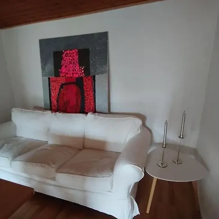 Nyaraló Landkate Im Dorfkern *